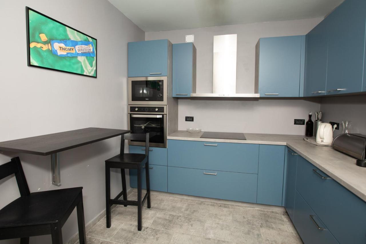 Maison De L'Amour Brebu Nou Экстерьер фото