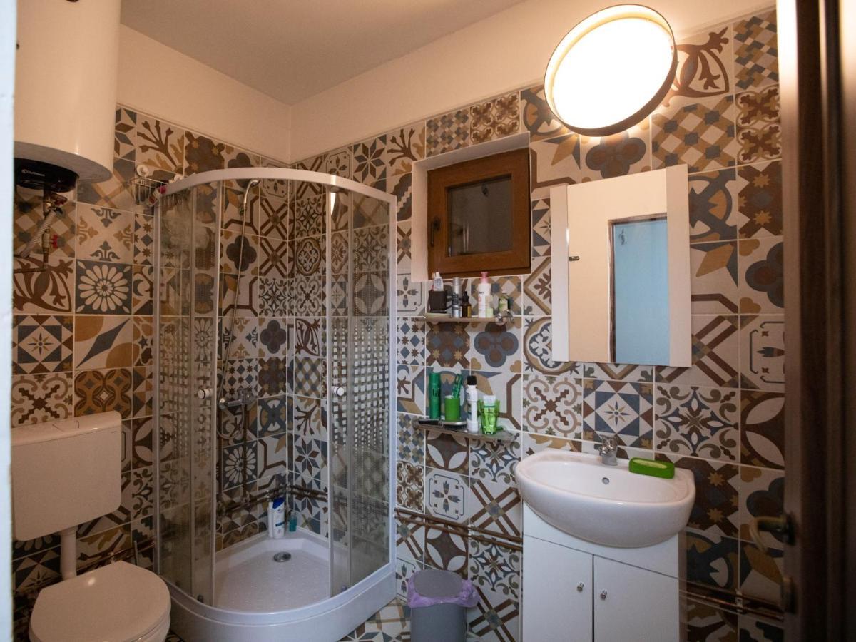 Maison De L'Amour Brebu Nou Экстерьер фото