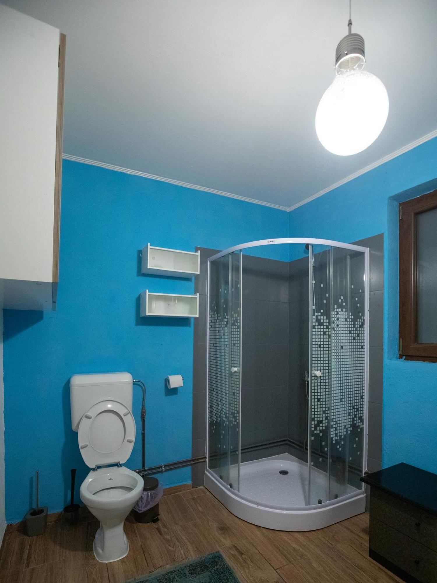 Maison De L'Amour Brebu Nou Экстерьер фото