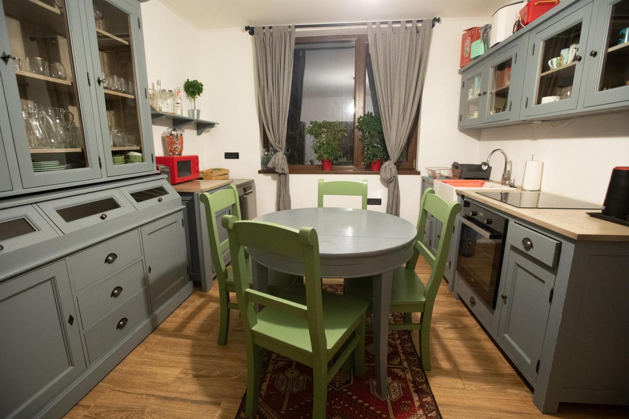 Maison De L'Amour Brebu Nou Экстерьер фото