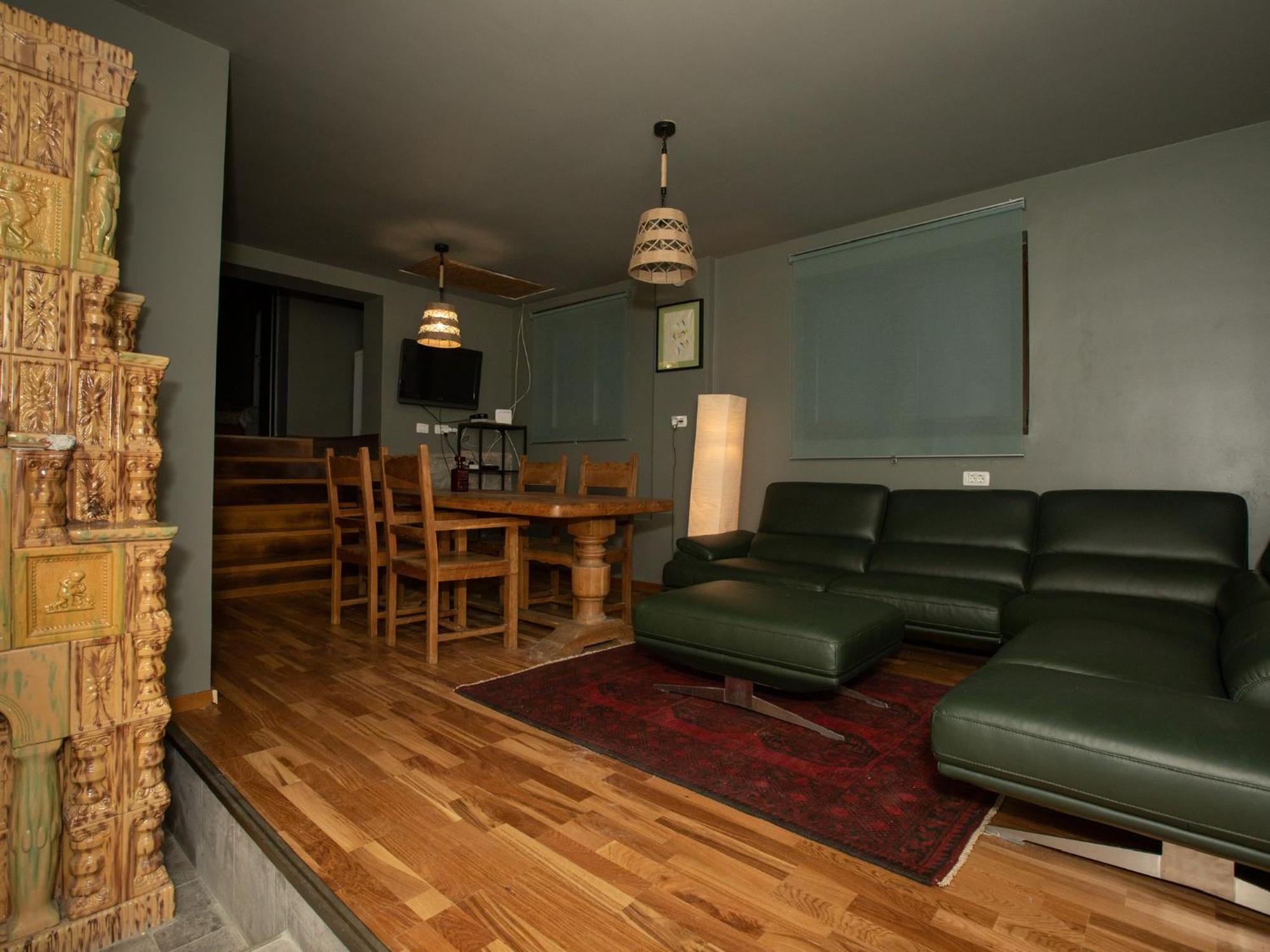 Maison De L'Amour Brebu Nou Экстерьер фото